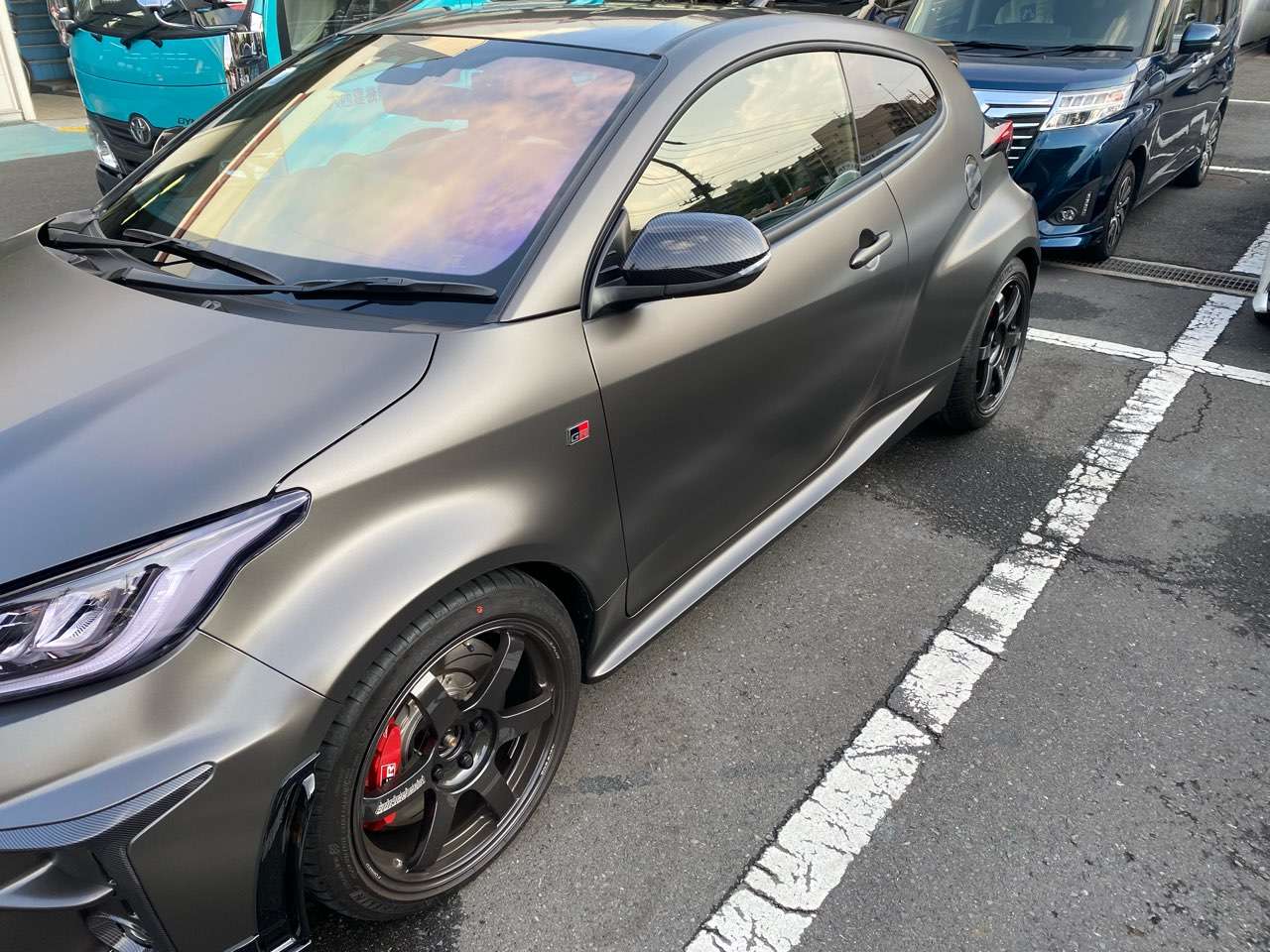 トヨタGRヤリスフルラッピング